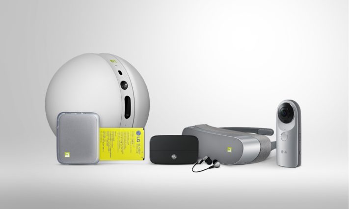 LG tillkännager VR-headset, 360-kamera… och en robot