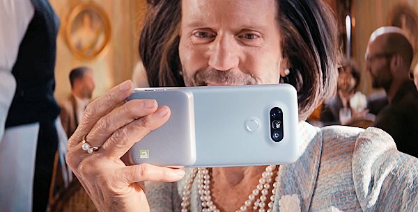 Jason Statham är överallt i LG:s nya reklam för G5