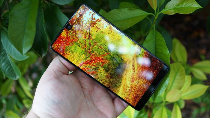 Test av Essential Phone PH-1