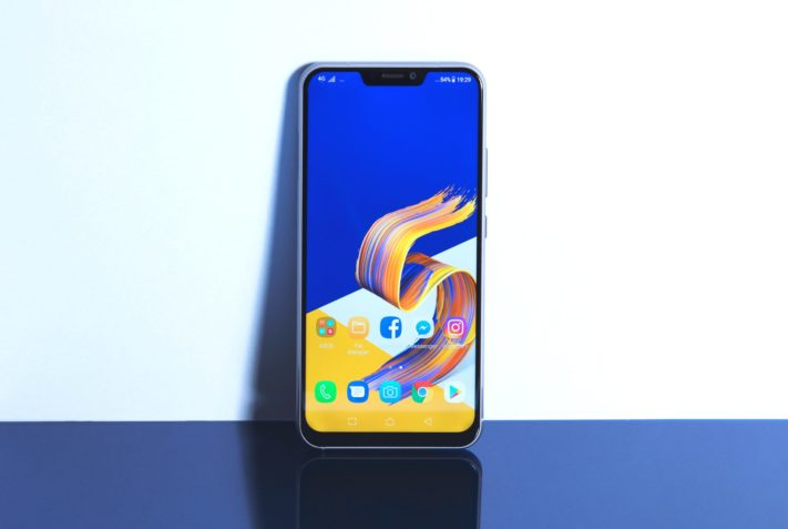 Asus skickar ut skarpa Android 10 till Zenfone 5Z