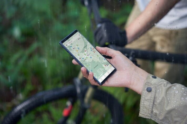 Sony Xperia 5 ligger nu på butikshyllor